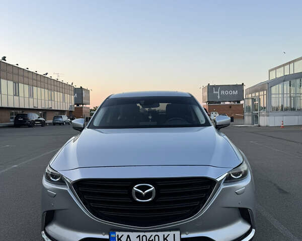 Серый Мазда СХ-9, объемом двигателя 2.49 л и пробегом 135 тыс. км за 17500 $, фото 3 на Automoto.ua