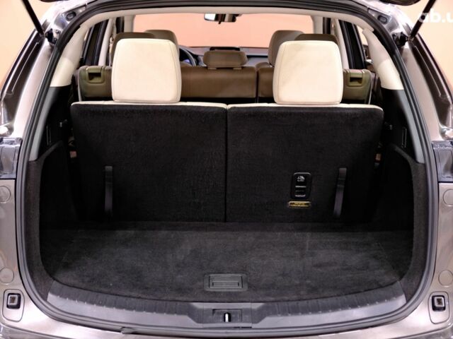 Серый Мазда СХ-9, объемом двигателя 2.5 л и пробегом 70 тыс. км за 16900 $, фото 8 на Automoto.ua