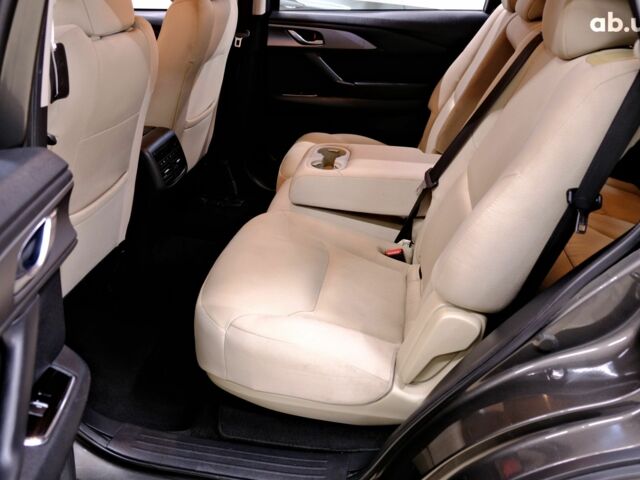 Серый Мазда СХ-9, объемом двигателя 2.5 л и пробегом 70 тыс. км за 16900 $, фото 7 на Automoto.ua