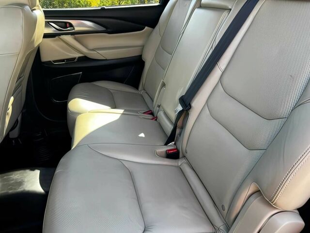 Серый Мазда СХ-9, объемом двигателя 2.5 л и пробегом 67 тыс. км за 11000 $, фото 9 на Automoto.ua