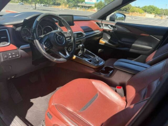 Мазда СХ-9 2017 у Полтаві на Automoto.ua Сірий Мазда СХ-9, об'ємом двигуна 2.5 л та пробігом 55 тис. км за 16000 $, фото 7 на Automoto.ua