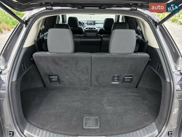 Сірий Мазда СХ-9, об'ємом двигуна 2.5 л та пробігом 173 тис. км за 17600 $, фото 31 на Automoto.ua