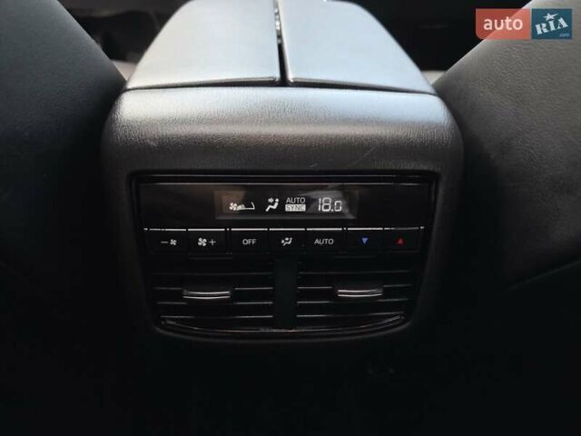 Сірий Мазда СХ-9, об'ємом двигуна 2.5 л та пробігом 173 тис. км за 17600 $, фото 26 на Automoto.ua