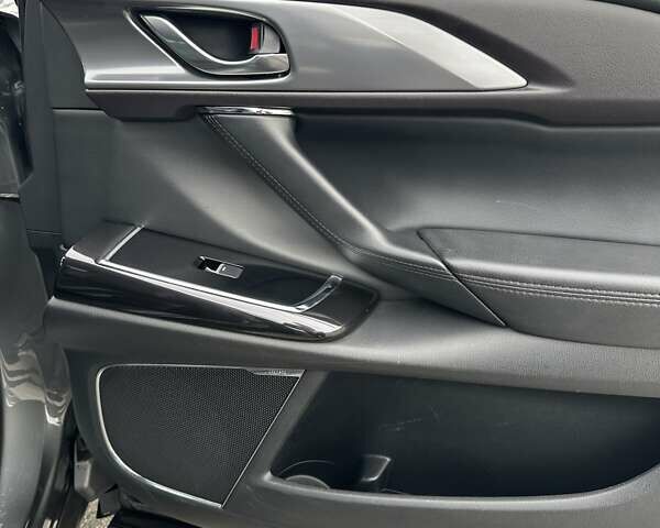 Серый Мазда СХ-9, объемом двигателя 2.49 л и пробегом 169 тыс. км за 23000 $, фото 17 на Automoto.ua