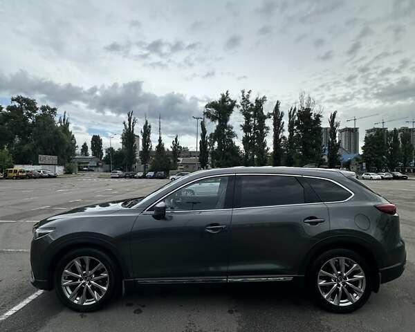 Серый Мазда СХ-9, объемом двигателя 2.49 л и пробегом 169 тыс. км за 23000 $, фото 2 на Automoto.ua