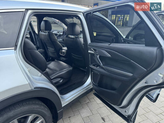 Сірий Мазда СХ-9, об'ємом двигуна 2.49 л та пробігом 110 тис. км за 24300 $, фото 37 на Automoto.ua