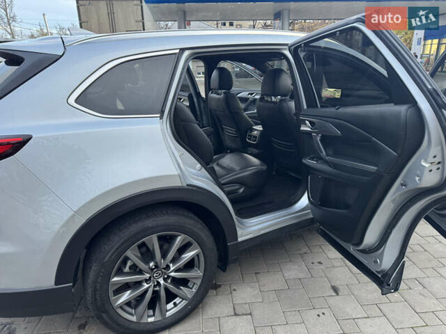 Сірий Мазда СХ-9, об'ємом двигуна 2.49 л та пробігом 110 тис. км за 24300 $, фото 28 на Automoto.ua