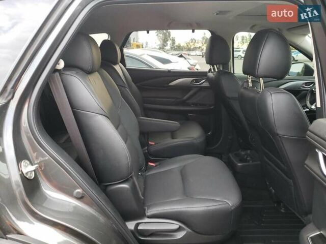 Серый Мазда СХ-9, объемом двигателя 2.49 л и пробегом 21 тыс. км за 6900 $, фото 9 на Automoto.ua