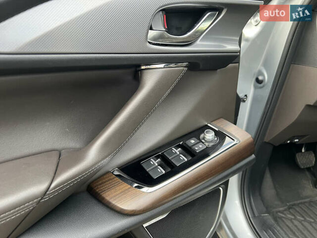 Серый Мазда СХ-9, объемом двигателя 2.49 л и пробегом 48 тыс. км за 28700 $, фото 32 на Automoto.ua