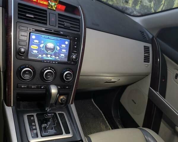 Мазда СХ-9 2009 у Києві на Automoto.ua Синій Мазда СХ-9, об'ємом двигуна 3.73 л та пробігом 308 тис. км за 9500 $, фото 5 на Automoto.ua