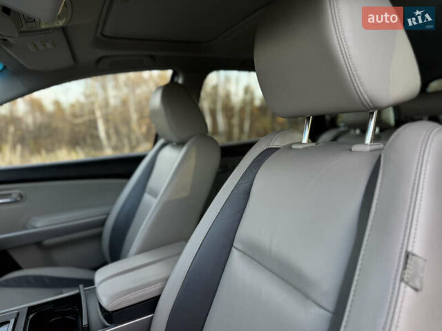 Синий Мазда СХ-9, объемом двигателя 3.7 л и пробегом 223 тыс. км за 12800 $, фото 46 на Automoto.ua