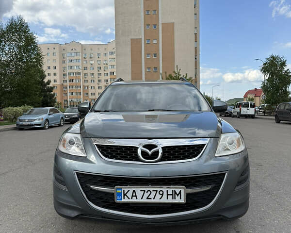 Зеленый Мазда СХ-9, объемом двигателя 3.73 л и пробегом 245 тыс. км за 9999 $, фото 1 на Automoto.ua