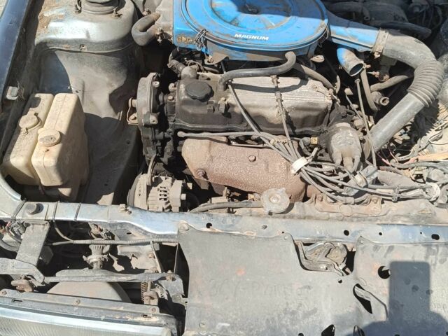 Серый Мазда Капелла, объемом двигателя 1.8 л и пробегом 2 тыс. км за 358 $, фото 4 на Automoto.ua