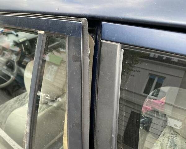 Синій Мазда Деміо, об'ємом двигуна 1.3 л та пробігом 112 тис. км за 700 $, фото 6 на Automoto.ua