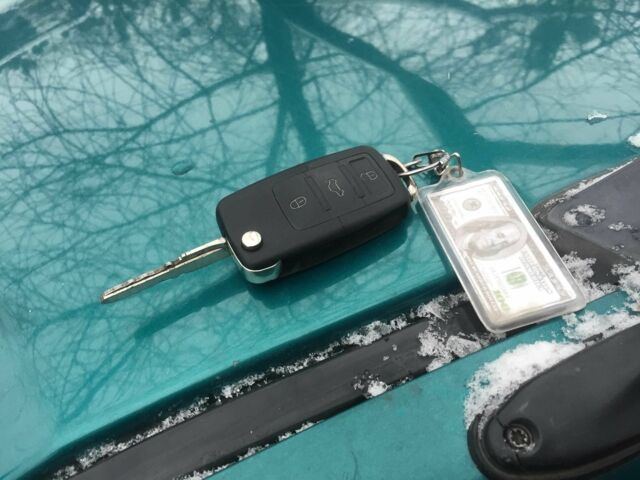 Зеленый Мазда Демио, объемом двигателя 1.3 л и пробегом 180 тыс. км за 1000 $, фото 14 на Automoto.ua