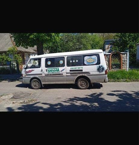 Белый Мазда E 2000, объемом двигателя 2 л и пробегом 250 тыс. км за 3000 $, фото 5 на Automoto.ua