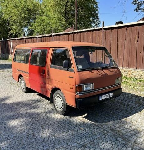 Красный Мазда E 2000, объемом двигателя 2 л и пробегом 3 тыс. км за 750 $, фото 2 на Automoto.ua