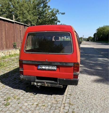 Красный Мазда E 2000, объемом двигателя 2 л и пробегом 3 тыс. км за 750 $, фото 3 на Automoto.ua