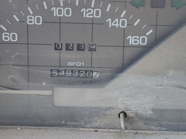 Синий Мазда E 2000, объемом двигателя 2 л и пробегом 540 тыс. км за 800 $, фото 1 на Automoto.ua