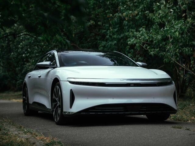 Білий Мазда Люсі, об'ємом двигуна 0 л та пробігом 20 тис. км за 59000 $, фото 17 на Automoto.ua
