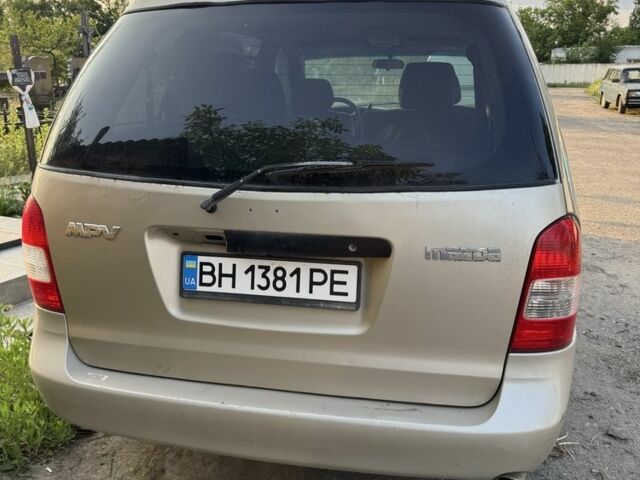 Бежевый Мазда МПВ, объемом двигателя 2.5 л и пробегом 350 тыс. км за 2800 $, фото 1 на Automoto.ua