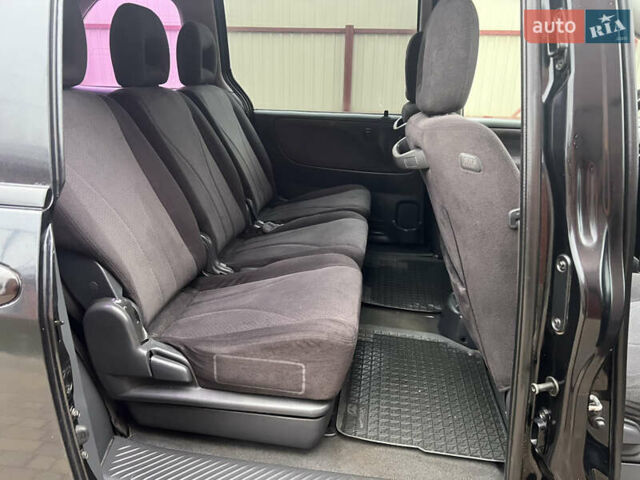 Чорний Мазда МПВ, об'ємом двигуна 2.26 л та пробігом 235 тис. км за 3500 $, фото 29 на Automoto.ua