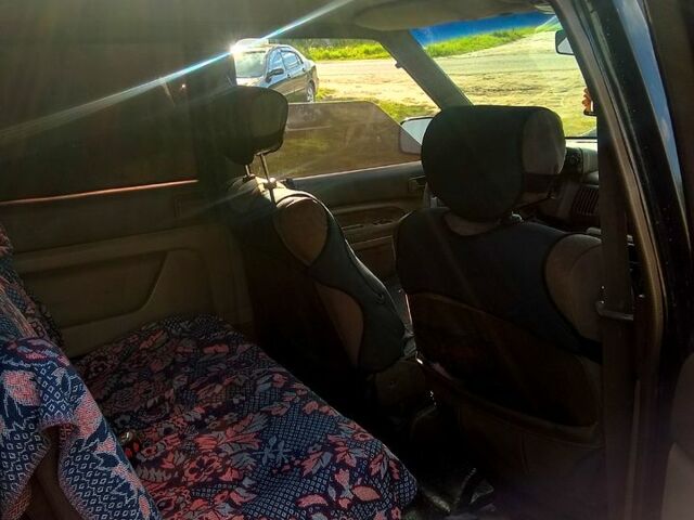 Мазда МПВ, об'ємом двигуна 2.5 л та пробігом 300 тис. км за 3700 $, фото 3 на Automoto.ua