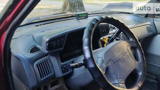 Мазда МПВ, объемом двигателя 3 л и пробегом 320 тыс. км за 3350 $, фото 7 на Automoto.ua