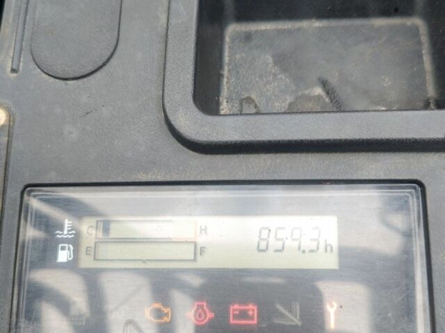 Мазда МПВ, объемом двигателя 2 л и пробегом 0 тыс. км за 10500 $, фото 5 на Automoto.ua