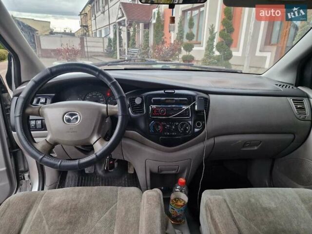 Серый Мазда МПВ, объемом двигателя 2 л и пробегом 324 тыс. км за 2700 $, фото 2 на Automoto.ua
