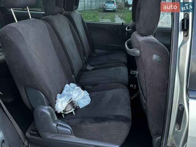 Сірий Мазда МПВ, об'ємом двигуна 2 л та пробігом 321 тис. км за 1800 $, фото 12 на Automoto.ua