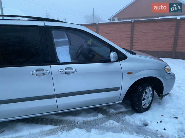 Сірий Мазда МПВ, об'ємом двигуна 2 л та пробігом 300 тис. км за 4200 $, фото 17 на Automoto.ua