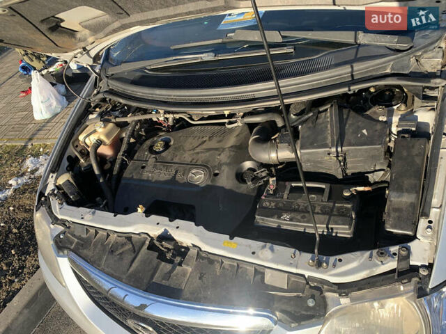 Сірий Мазда МПВ, об'ємом двигуна 2 л та пробігом 248 тис. км за 5300 $, фото 12 на Automoto.ua
