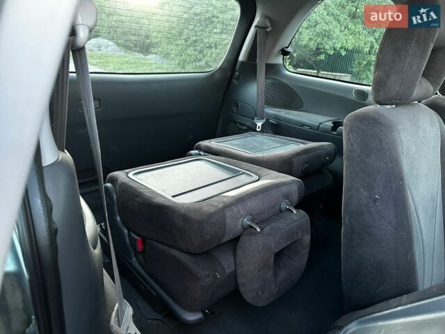 Сірий Мазда МПВ, об'ємом двигуна 2 л та пробігом 321 тис. км за 1800 $, фото 13 на Automoto.ua
