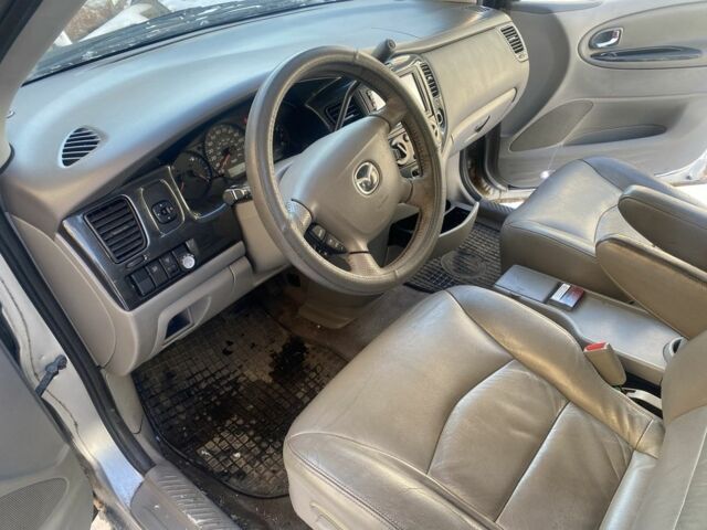 Сірий Мазда МПВ, об'ємом двигуна 3 л та пробігом 198 тис. км за 3000 $, фото 6 на Automoto.ua