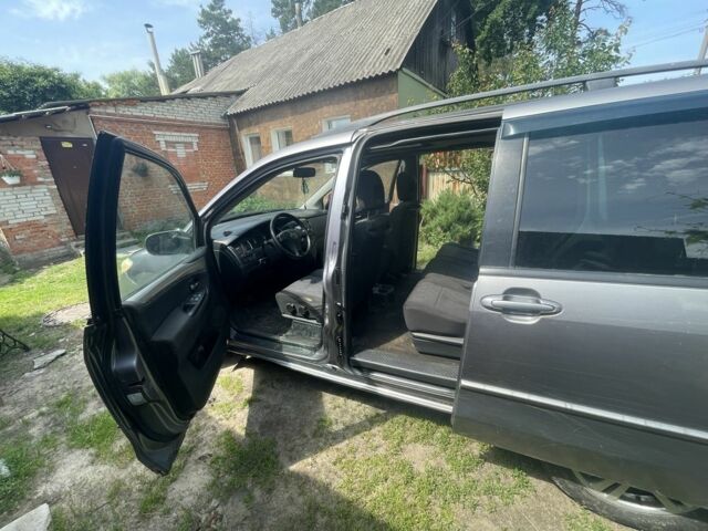 Серый Мазда МПВ, объемом двигателя 2 л и пробегом 202 тыс. км за 988 $, фото 5 на Automoto.ua