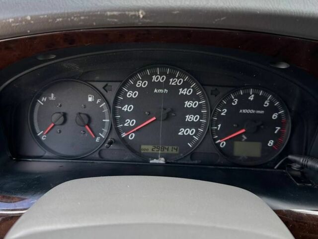 Сірий Мазда МПВ, об'ємом двигуна 2 л та пробігом 298 тис. км за 4211 $, фото 5 на Automoto.ua