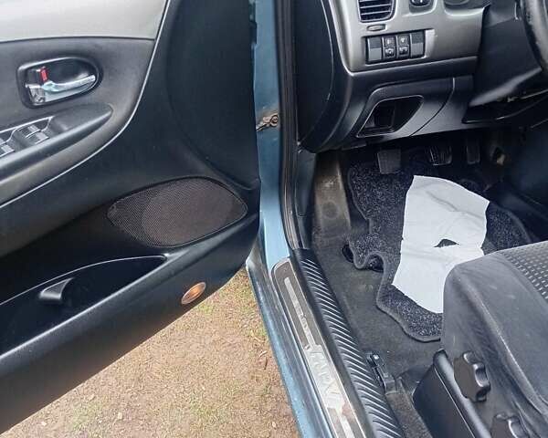 Синій Мазда МПВ, об'ємом двигуна 2 л та пробігом 312 тис. км за 3500 $, фото 6 на Automoto.ua