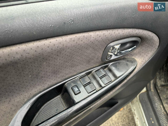 Мазда МПВ 2003 в Мукачеве на Automoto.ua Зеленый Мазда МПВ, объемом двигателя 2 л и пробегом 280 тыс. км за 2700 $, фото 12 на Automoto.ua