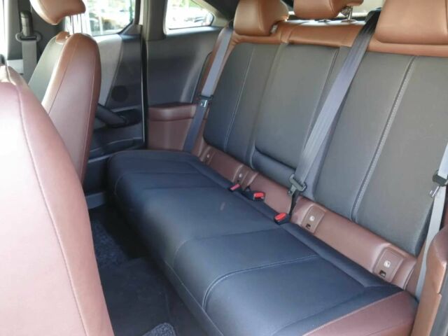 Білий Мазда МХ-3, об'ємом двигуна 0 л та пробігом 18 тис. км за 6700 $, фото 9 на Automoto.ua