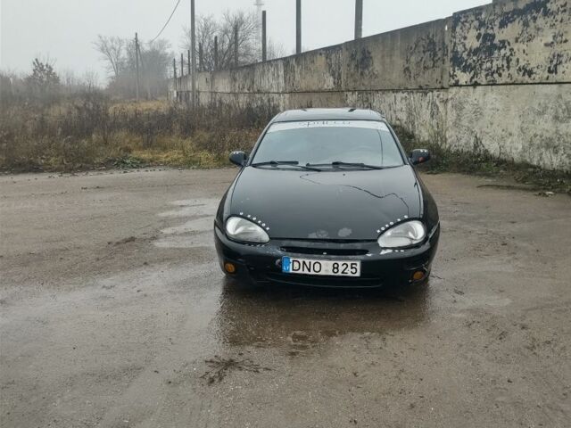 Черный Мазда МХ-3, объемом двигателя 1.6 л и пробегом 320 тыс. км за 593 $, фото 1 на Automoto.ua