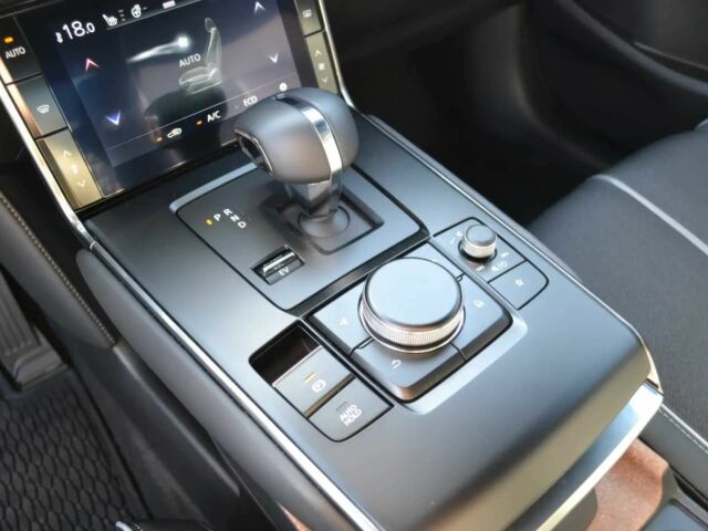 Чорний Мазда МХ-3, об'ємом двигуна 2.4 л та пробігом 23 тис. км за 7100 $, фото 10 на Automoto.ua