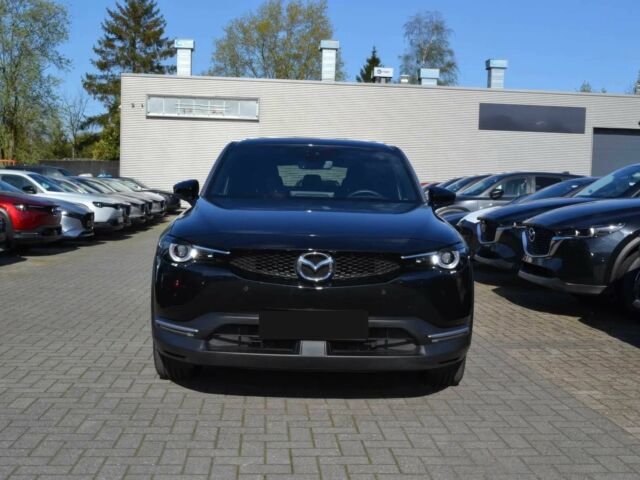 Чорний Мазда МХ-3, об'ємом двигуна 2.4 л та пробігом 23 тис. км за 7100 $, фото 1 на Automoto.ua