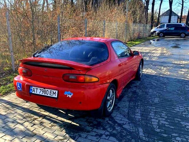 Червоний Мазда МХ-3, об'ємом двигуна 1.8 л та пробігом 0 тис. км за 1100 $, фото 8 на Automoto.ua