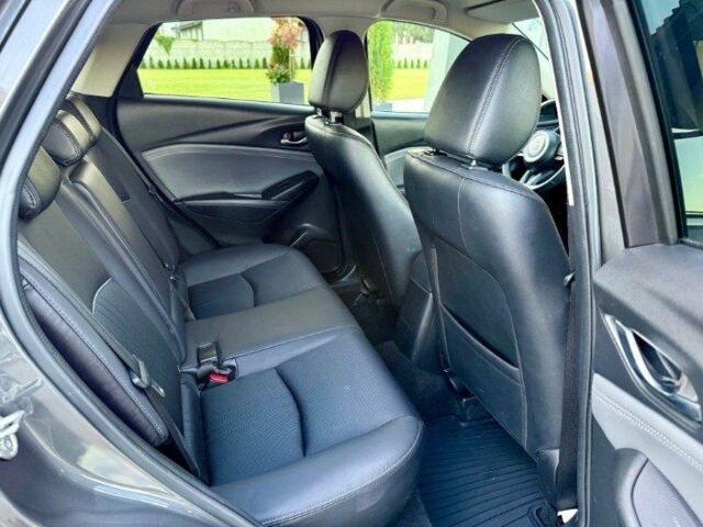 Сірий Мазда МХ-3, об'ємом двигуна 2 л та пробігом 75 тис. км за 14200 $, фото 7 на Automoto.ua