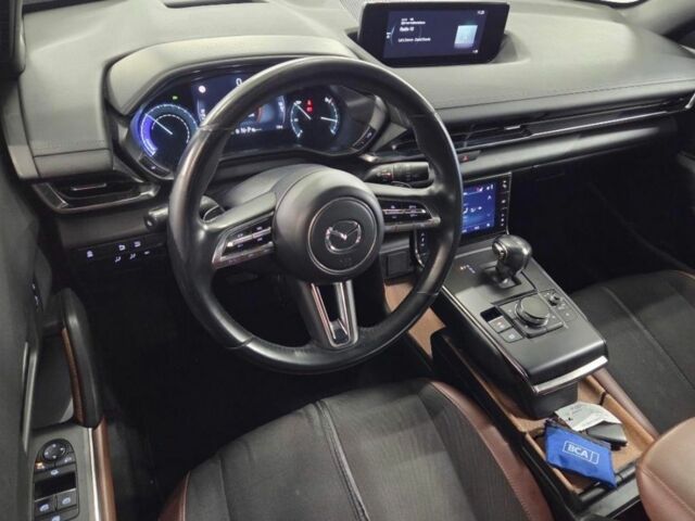 Сірий Мазда МХ-3, об'ємом двигуна 0 л та пробігом 105 тис. км за 14800 $, фото 4 на Automoto.ua