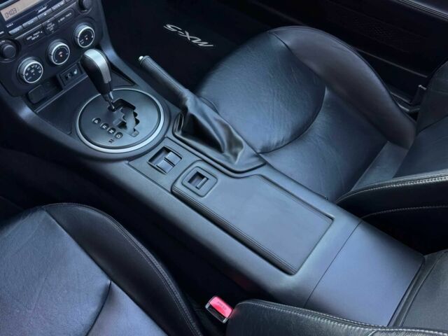 Красный Мазда МХ-5, объемом двигателя 2 л и пробегом 89 тыс. км за 6000 $, фото 9 на Automoto.ua