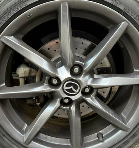 Красный Мазда МХ-5, объемом двигателя 2 л и пробегом 40 тыс. км за 19000 $, фото 15 на Automoto.ua