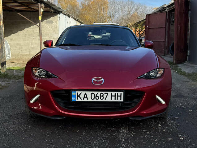 Красный Мазда МХ-5, объемом двигателя 2 л и пробегом 40 тыс. км за 19000 $, фото 8 на Automoto.ua