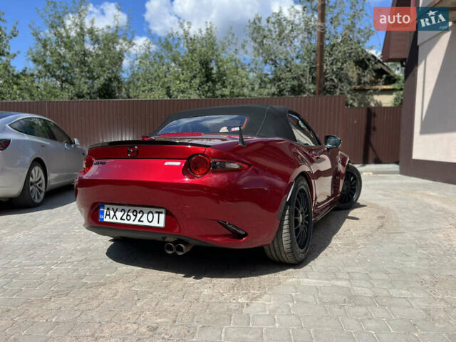 Красный Мазда МХ-5, объемом двигателя 2 л и пробегом 63 тыс. км за 21000 $, фото 7 на Automoto.ua